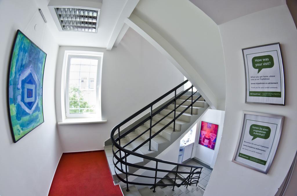 Wilson Hostel Warszawa מראה חיצוני תמונה
